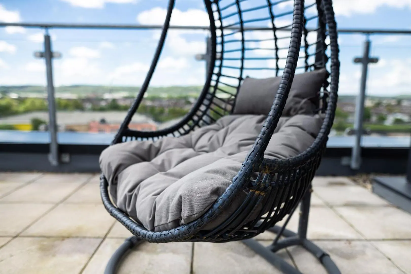 2-Bedroom Cardiff Bay Apartment Wi-Fi, Parking