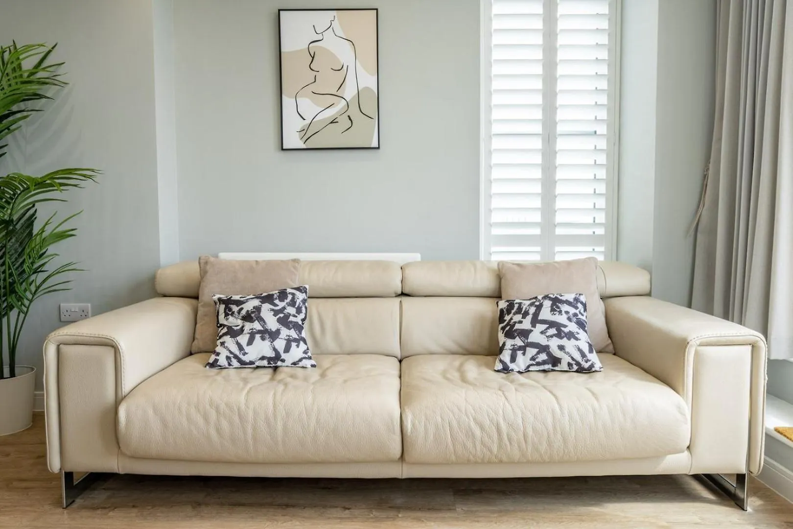 2-Bedroom Cardiff Bay Apartment Wi-Fi, Parking United Kingdom