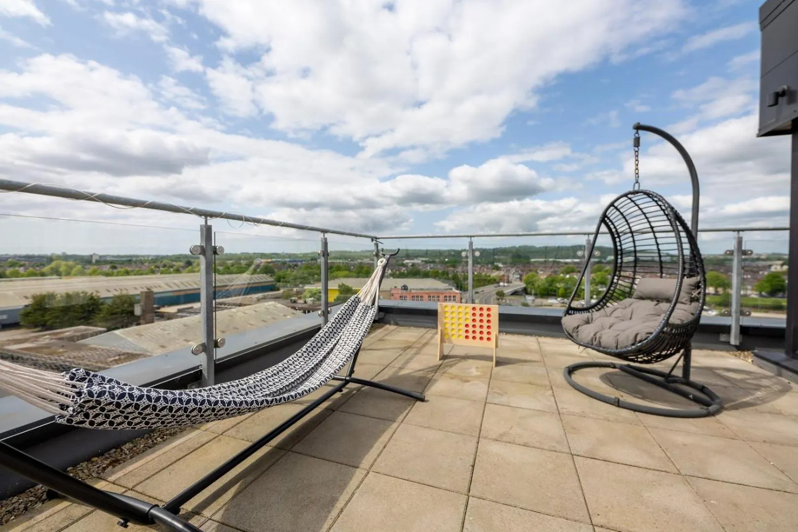 2-Bedroom Cardiff Bay Apartment Wi-Fi, Parking